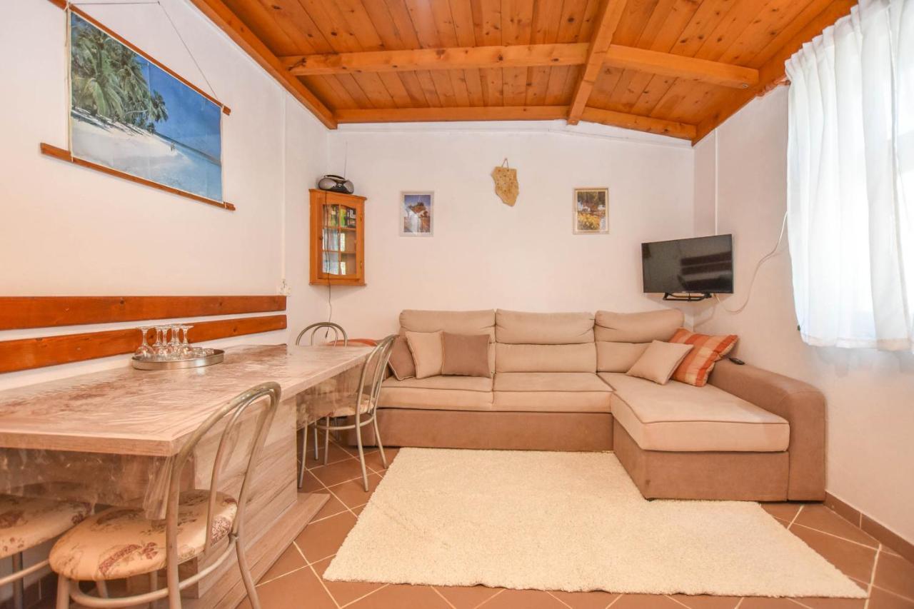 House Oliva Βίλα Tkon Εξωτερικό φωτογραφία
